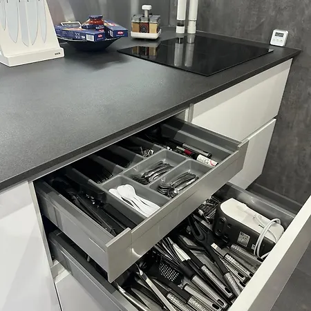 Апартаменты Five Stars Living Whirlpool & Infrarotsauna *