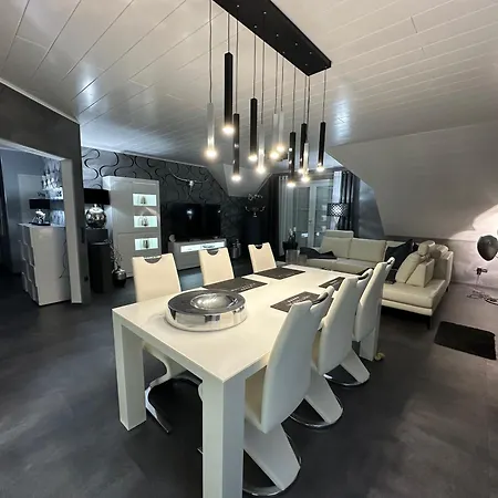 Five Stars Living Whirlpool & Infrarotsauna * Hövelhof