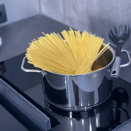 Five Stars Living Whirlpool & Infrarotsauna Апартаменты